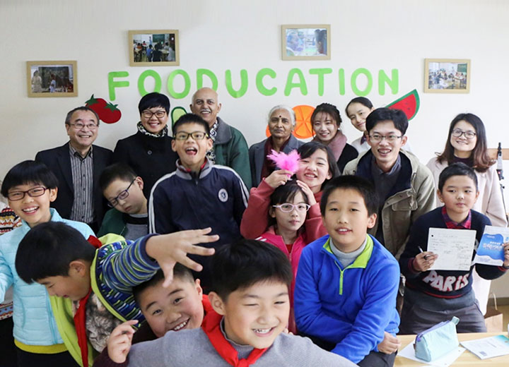 ʳ���λ��ѧУ�Ͽ�